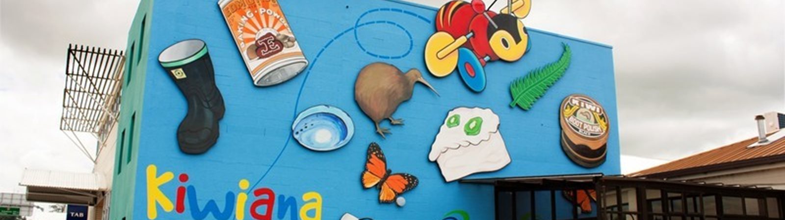 Otorohanga-Kiwiana-mural Ōtorohanga District